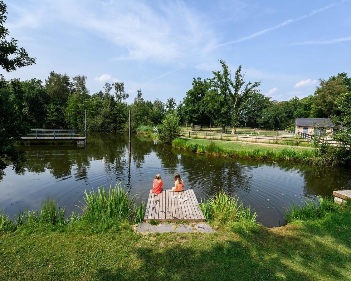 Recreatiepark De Lucht Hotel Renswoude Exterior foto